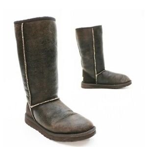 UGG boots classic tall brown bomber distressed